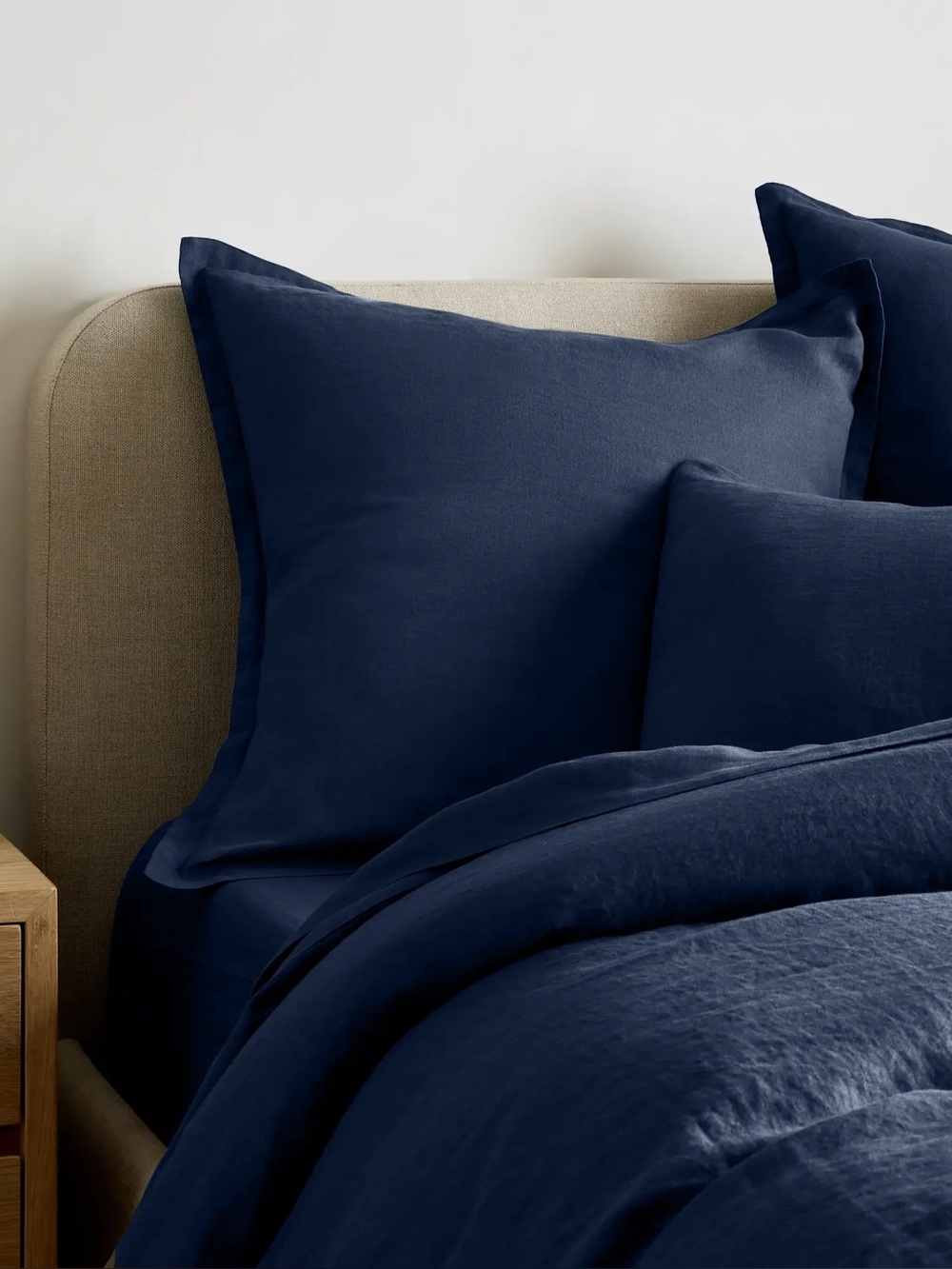 NWOT Quince European Linen Euro Sham Navy - 26x26